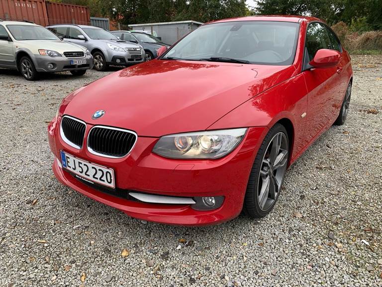BMW 320d 2,0 D 184HK 2d 6g