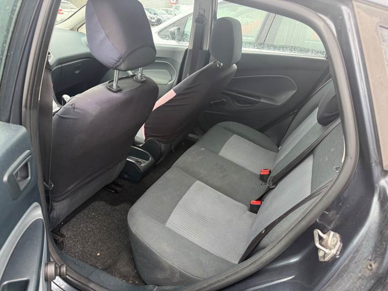 Ford Fiesta 1,25 60 Ambiente