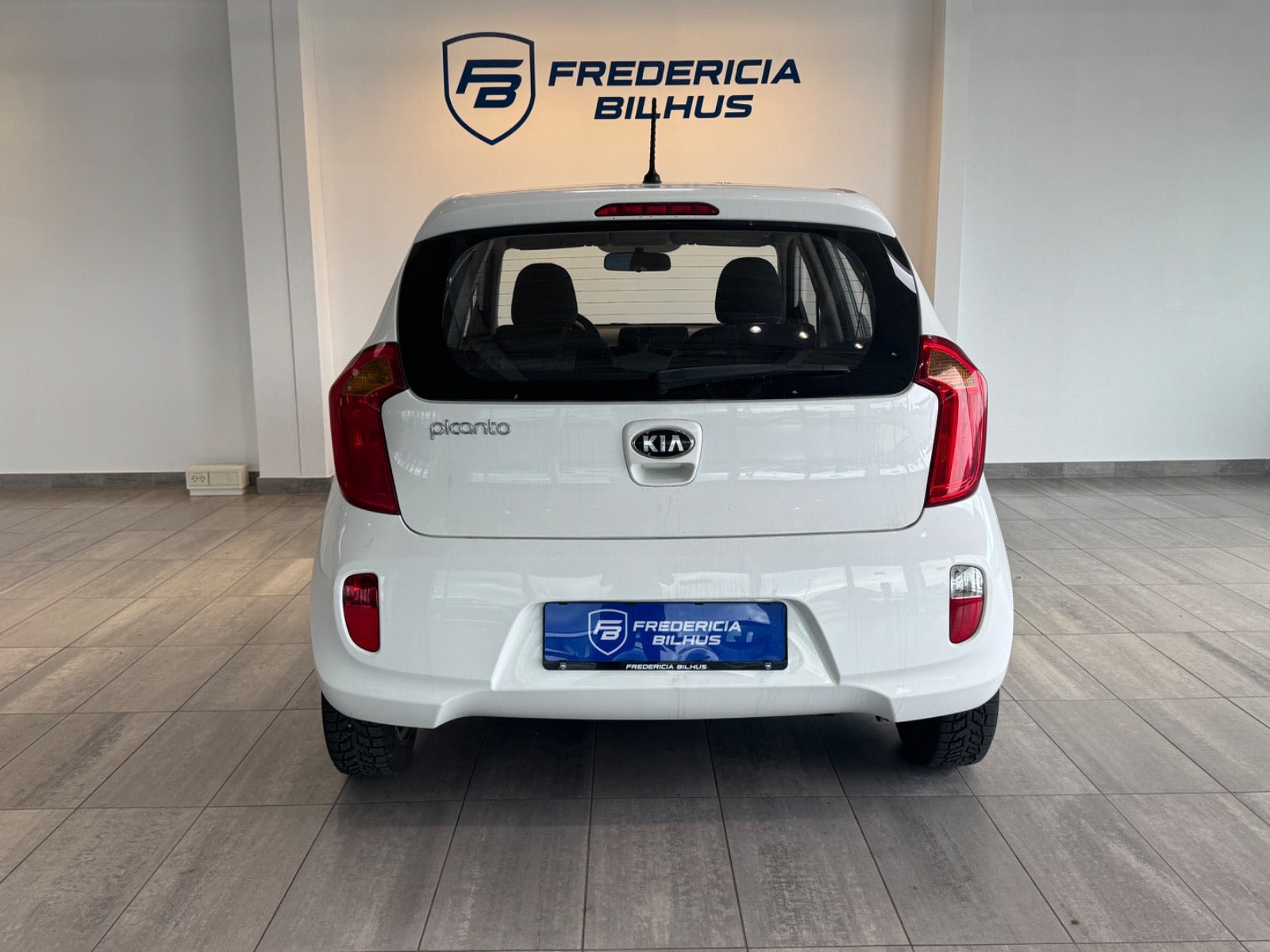 Hvid Kia Picanto fra 2014