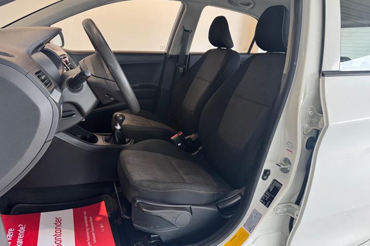 Hvid Kia Picanto fra 2014