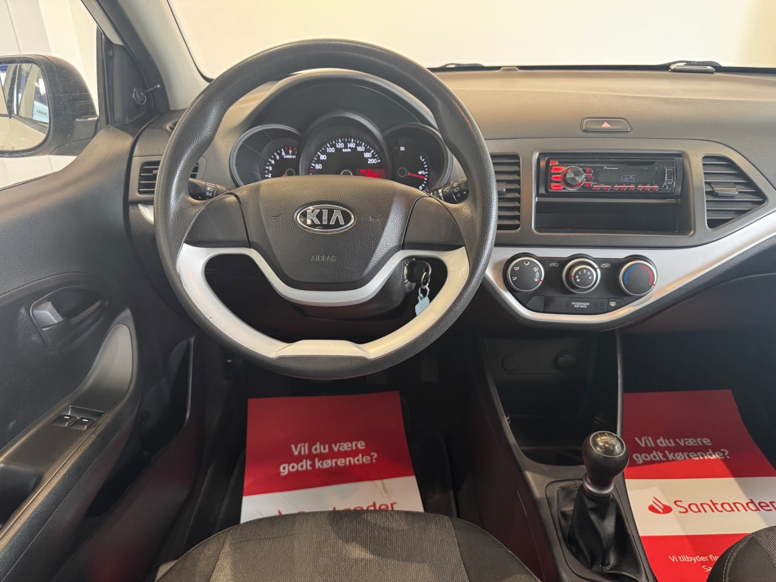 Hvid Kia Picanto fra 2014