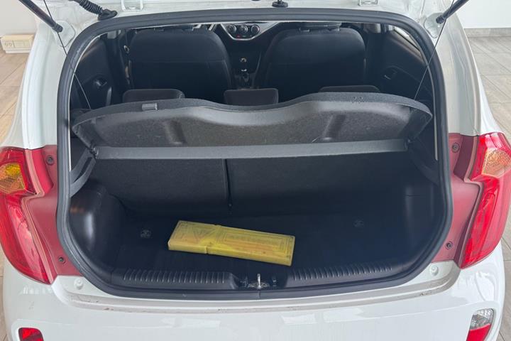Hvid Kia Picanto fra 2014