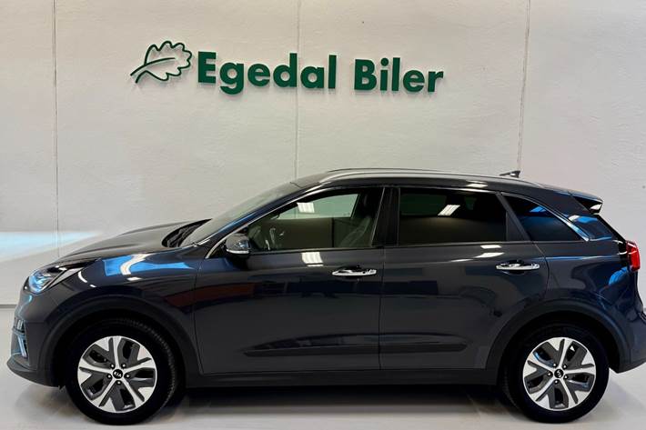Grå Kia e-Niro fra 2020