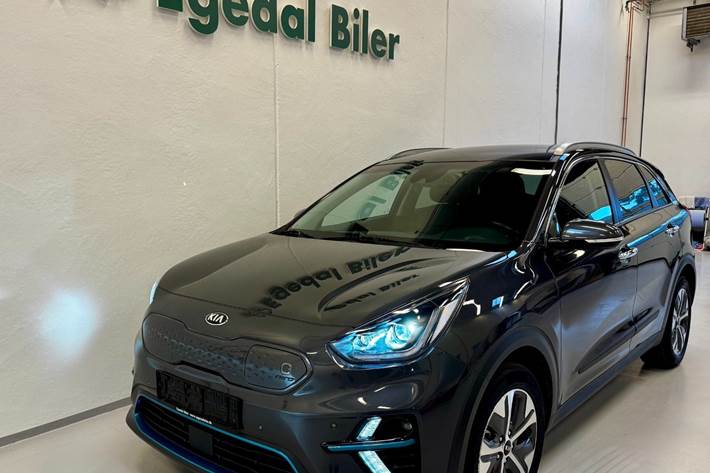 Grå Kia e-Niro fra 2020