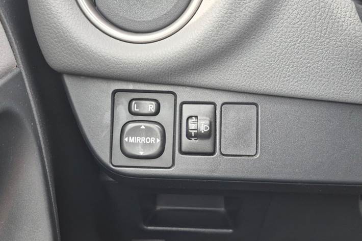 undefined Toyota Yaris fra 2014