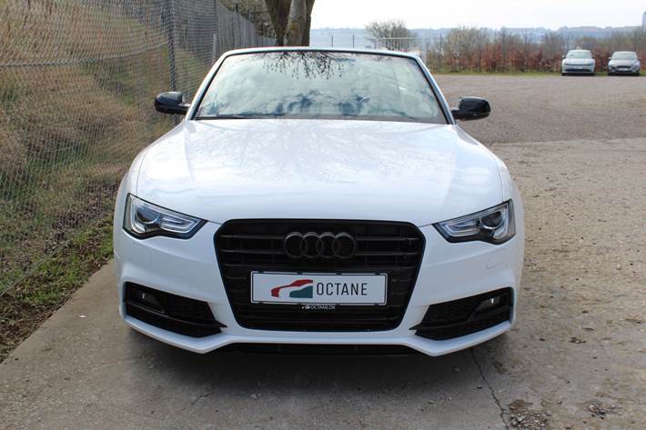 Hvid Audi A5 fra 2014