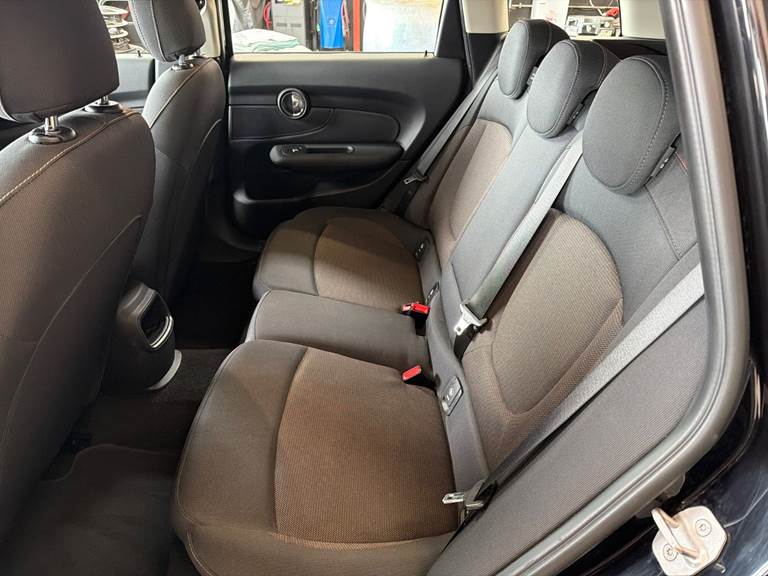 Mini Clubman Cooper 1,5 aut.