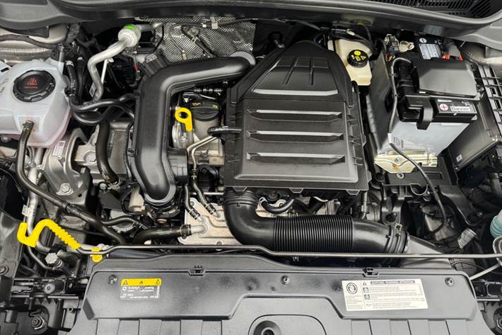 Grå VW T-Cross fra 2019