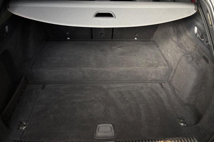 undefined Mercedes E300 e fra 2022