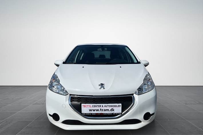 Hvid Peugeot 208 fra 2015