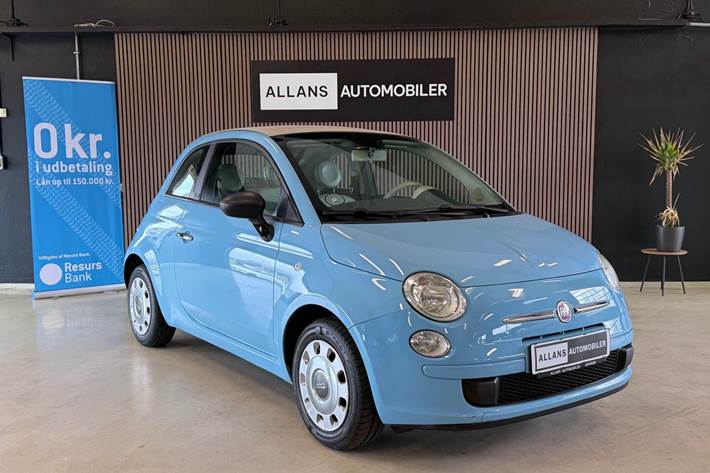 Blå Fiat 500C fra 2011