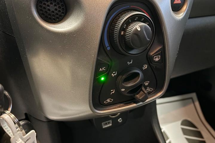 undefined Toyota Aygo fra 2015