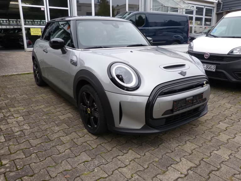 Mini Cooper SE Classic Trim