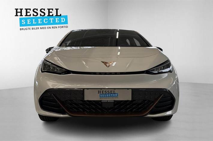 Hvid Cupra Born fra 2024