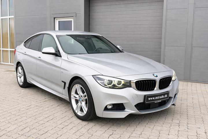 Sølv BMW 320d fra 2019