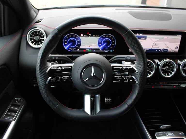 Mercedes EQA250+ AMG Advance