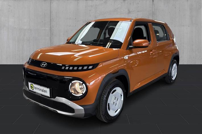 Orange Hyundai Inster fra 2026 set udefra
