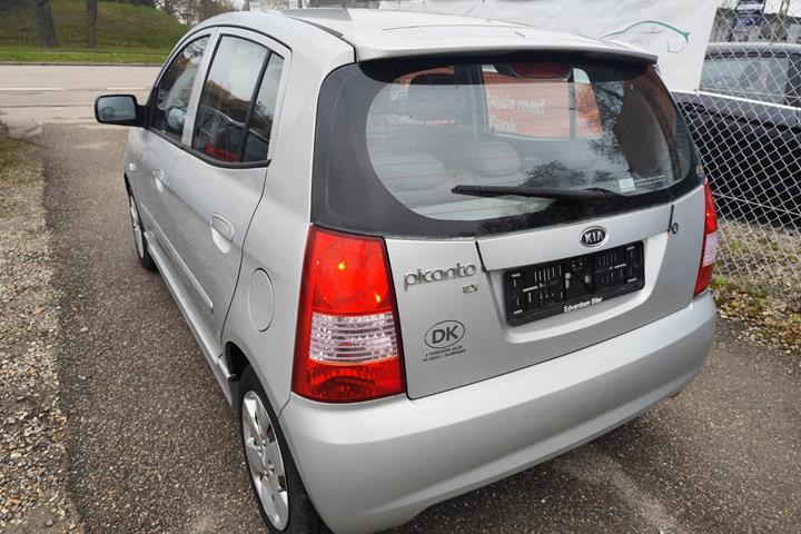undefined Kia Picanto fra 2006