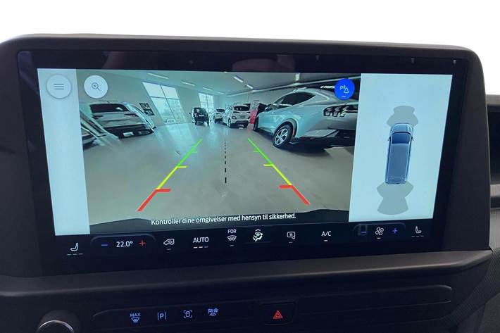 Hvid Ford Transit Custom fra 2026