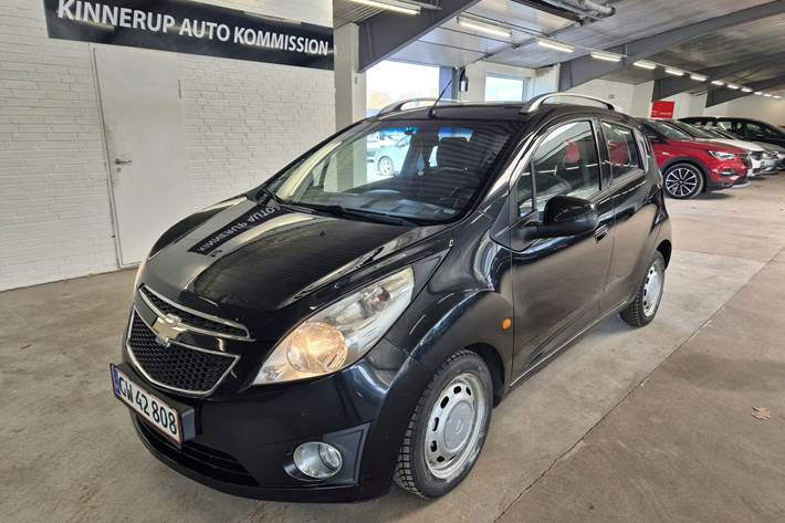 Sort Chevrolet Spark fra 2012