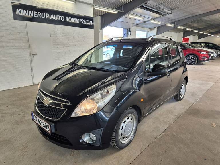 Chevrolet Spark 1,0 LS (ESP) 68HK 5d