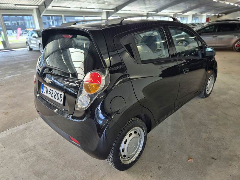 Chevrolet Spark 1,0 LS (ESP) 68HK 5d