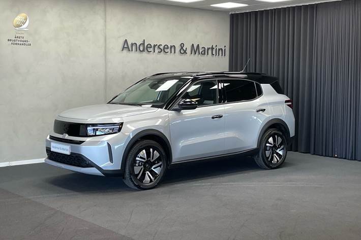 Sølv Opel Frontera fra 2025 set udefra