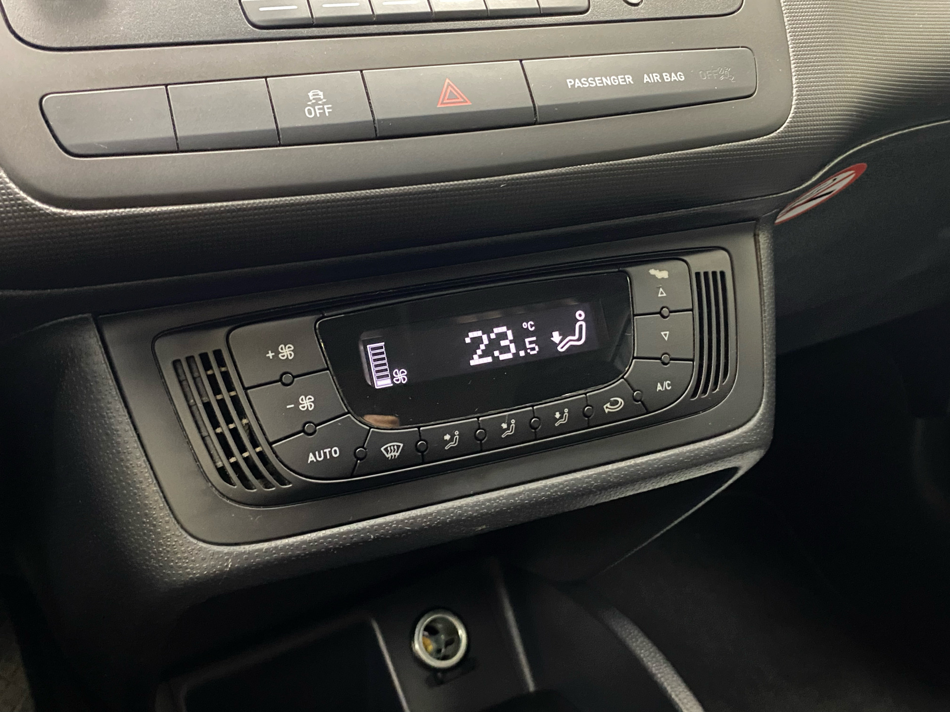 Sort Seat Ibiza fra 2014