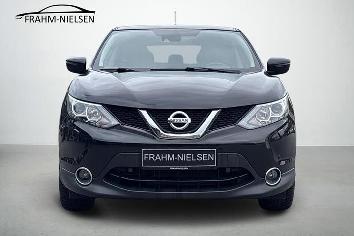 Sort Nissan Qashqai fra 2017
