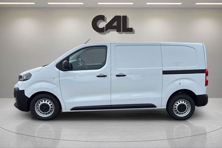 Hvid Peugeot Expert fra 2026