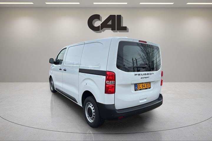 Hvid Peugeot Expert fra 2026