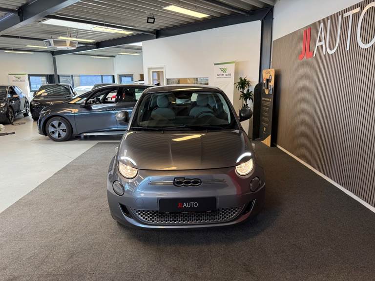 Fiat 500e 42 Icon