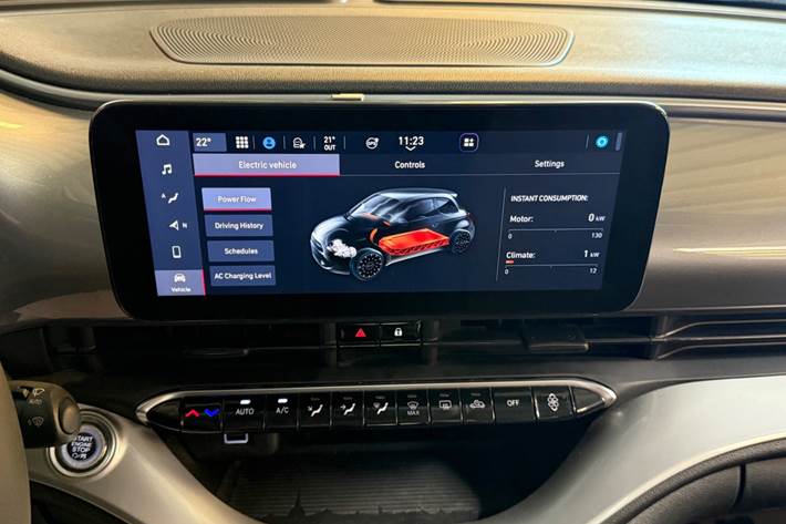 Grå Fiat 500e fra 2022