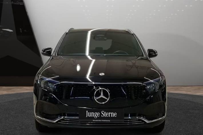 Grå Mercedes EQA250 fra 2025