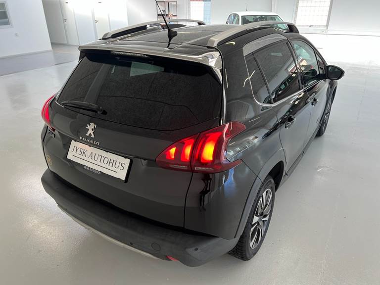 Peugeot 2008 1,6 BlueHDi 100 Allure Sky