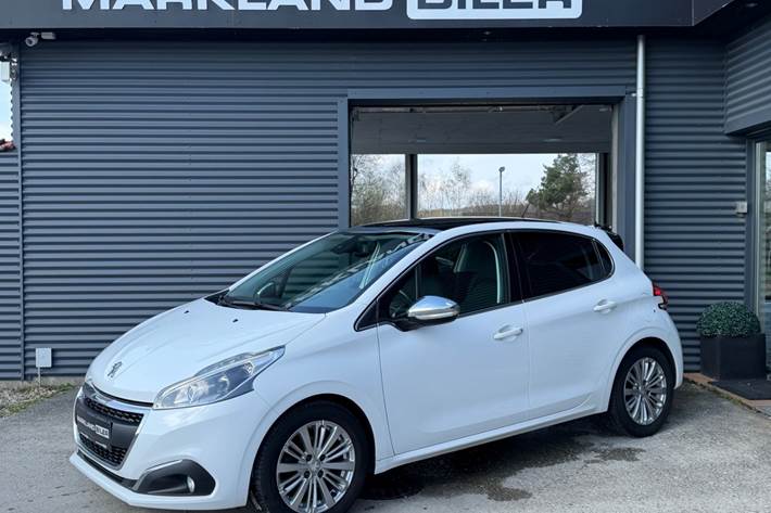 Hvid Peugeot 208 fra 2019
