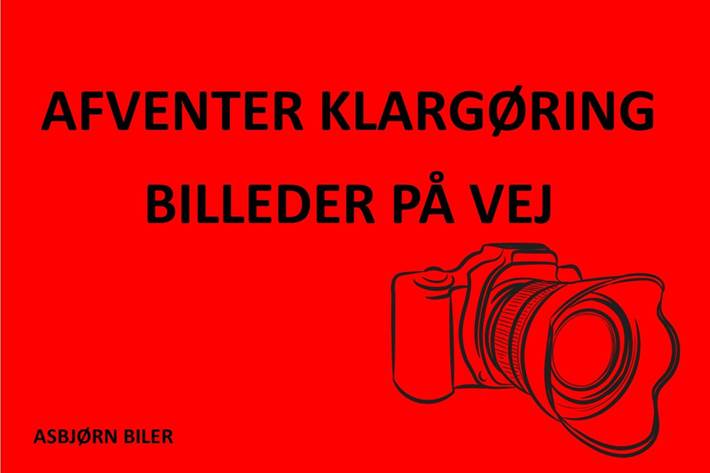 Grå Ford Mondeo fra 2018