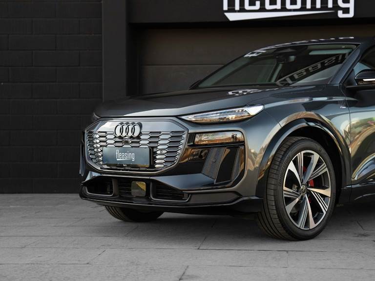 Audi Q6 e-tron S-line performance