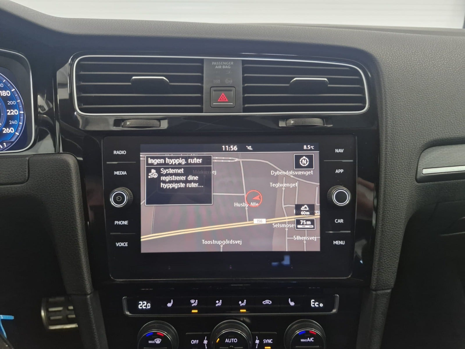 Hvid VW Golf VII fra 2017