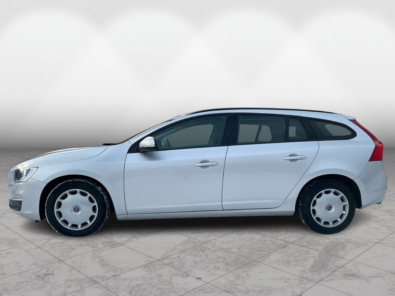 Sølv Volvo V60 fra 2015