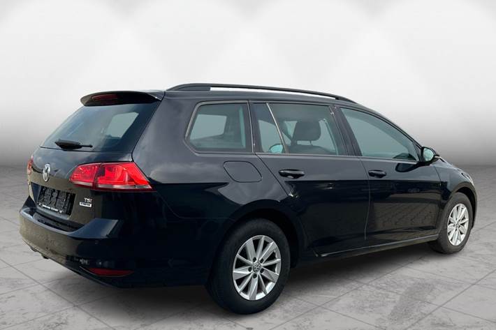 Sort VW Golf VII fra 2016