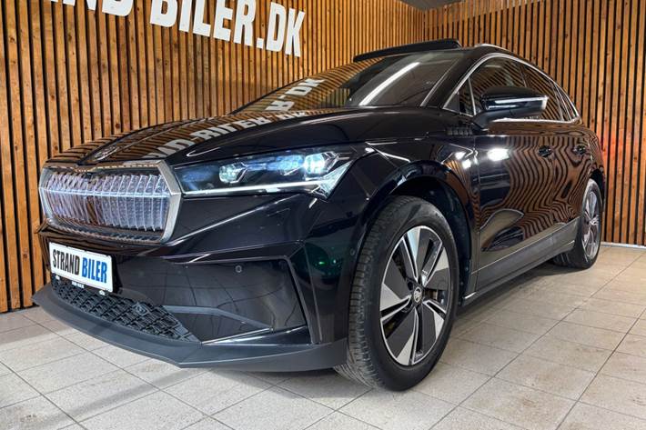 Sort Skoda Enyaq fra 2023