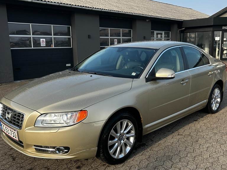 Volvo S80 2,4 D aut.