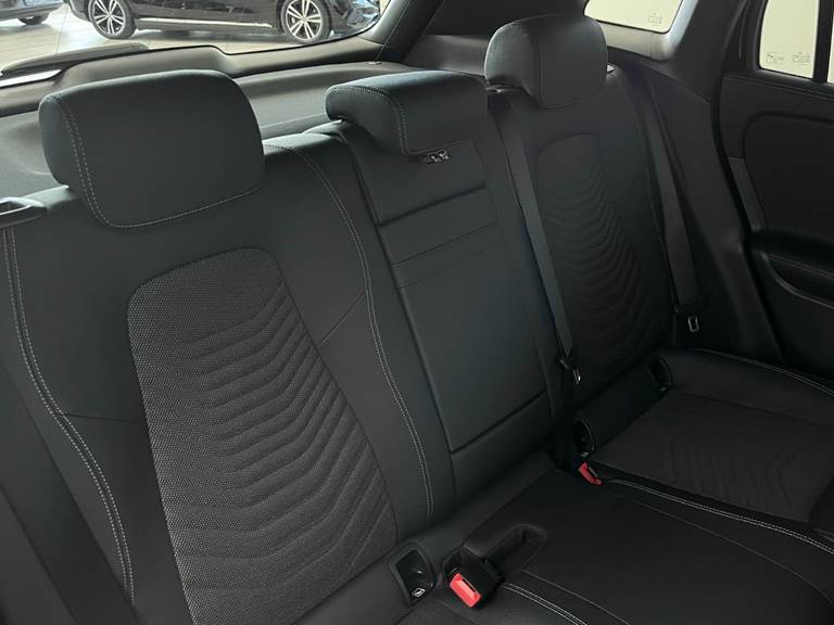 Mercedes EQA300 Progressive 4Matic