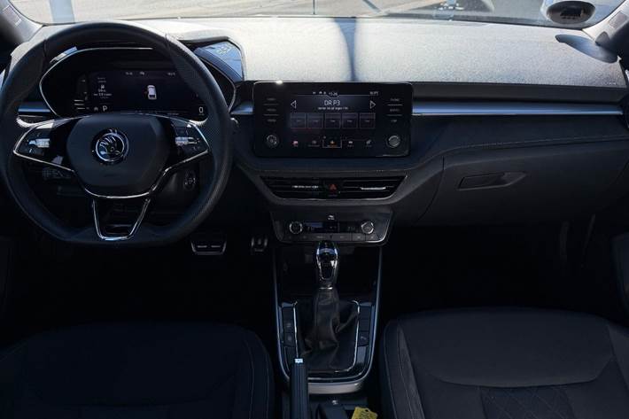 Sølv Skoda Fabia fra 2023