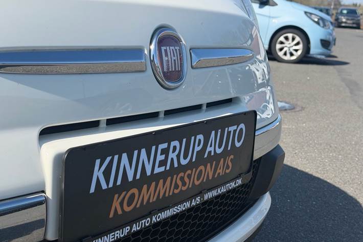 Hvid Fiat 500C fra 2010