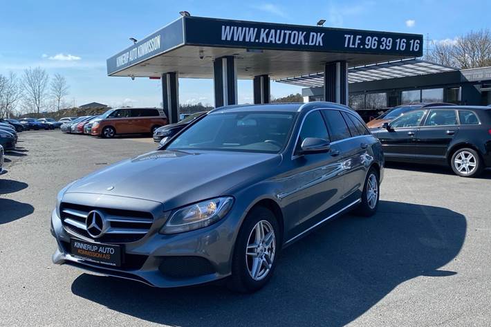 Sort Mercedes C200 d fra 2016