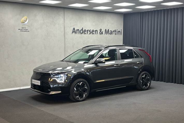 Grå Kia Niro EV fra 2025