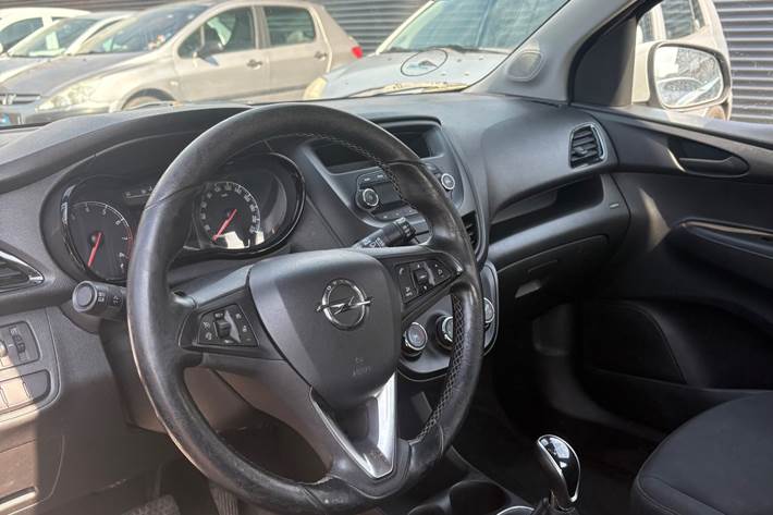 Hvid Opel Karl fra 2017