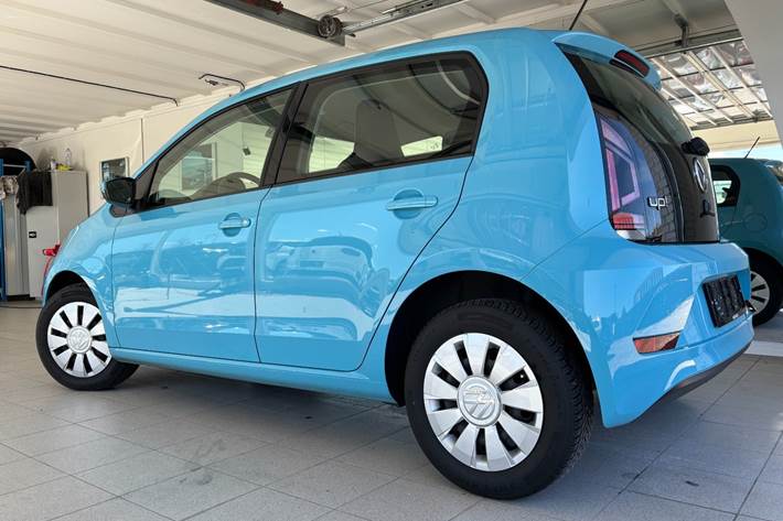 Blå VW UP! fra 2018